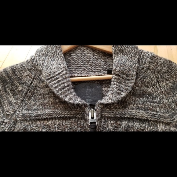 Aritzia gardigan - Picture 3 of 3